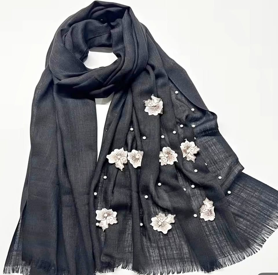 Beaded Scarf Shawl - Image 4